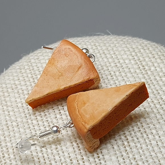 Pumpkin Pie Earrings - Picture 5 of 6
